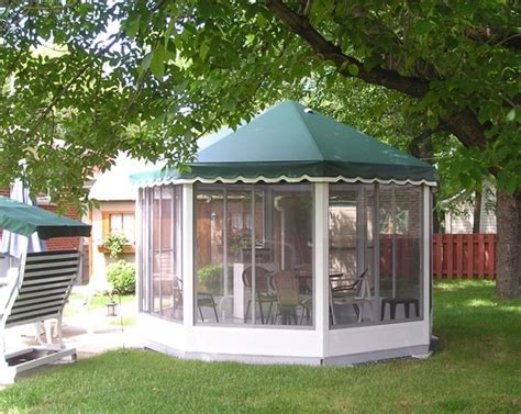 carrousel round gazebo room